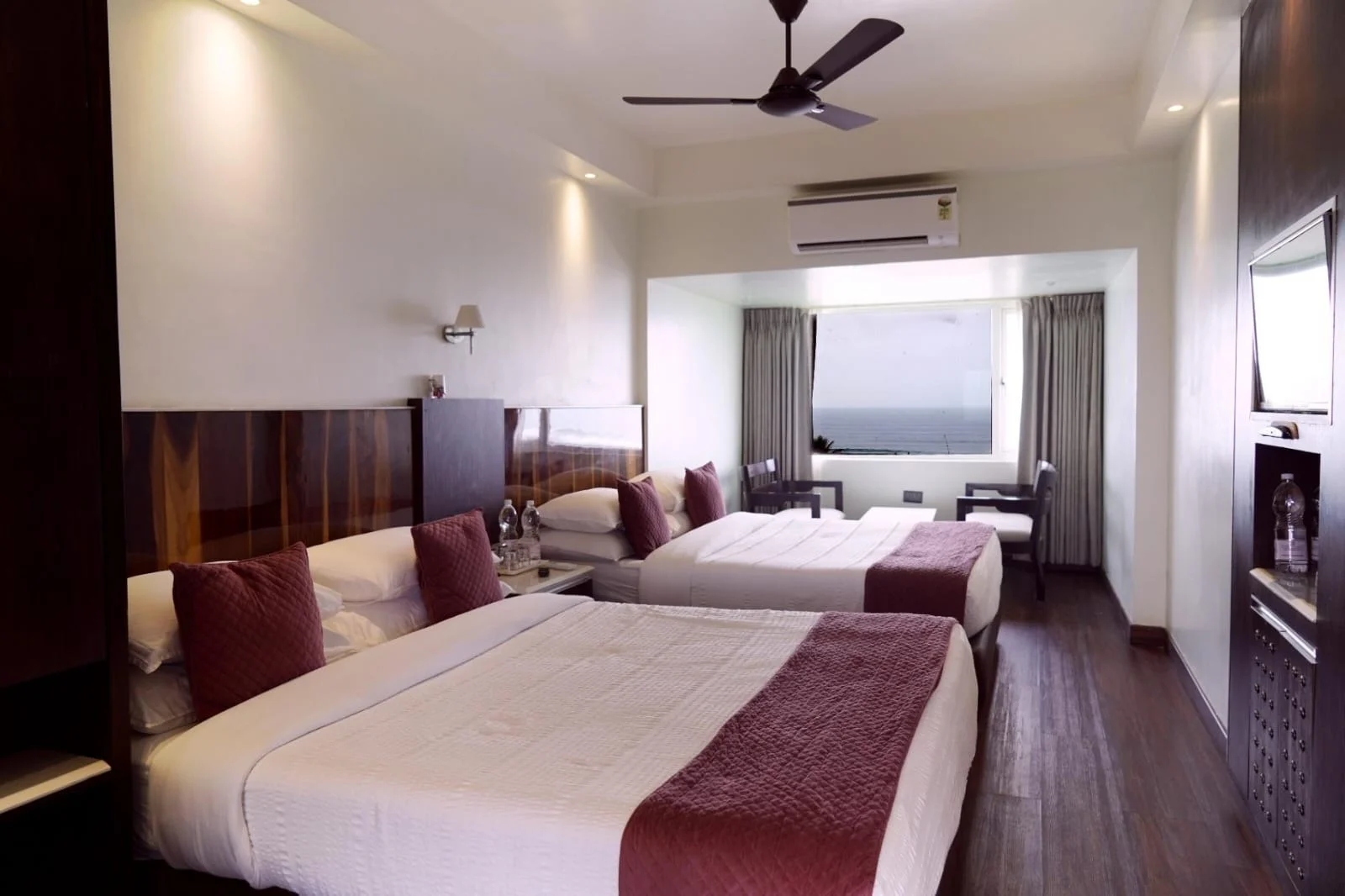 Family Room at Hotel Holiday Resort Puri