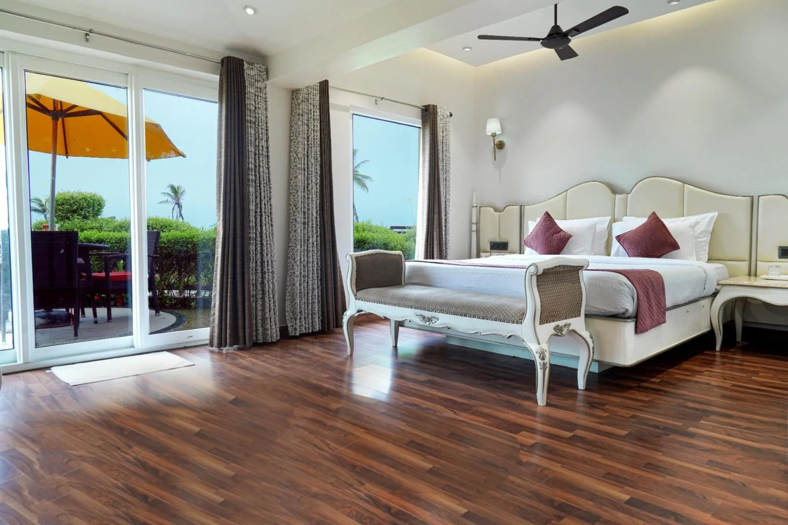 Presidential Suite with private balcony
